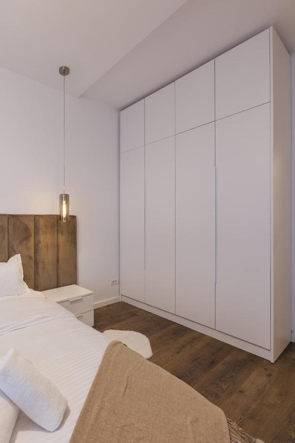 Apartment Near Iulius Mall With Balcony & Private Parking Timisoara Exterior photo